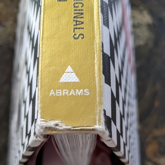 Vans "Off the Wall" Hard cover Book - used - good condition - Picture 10 of 10